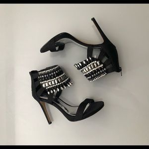 Black Gianni Bini heels